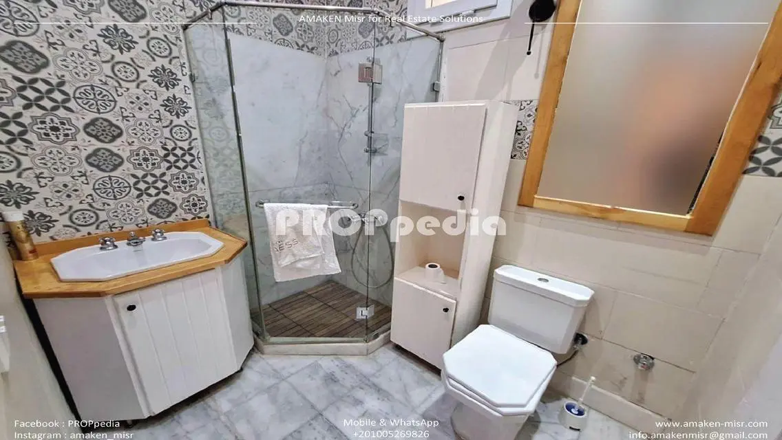 Vintage Apt for Sale 200m | Excellent LCTN |