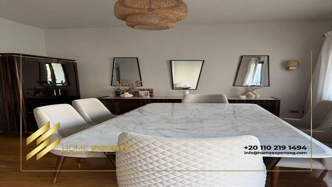 First Use furnished apartment for rent in Eastown