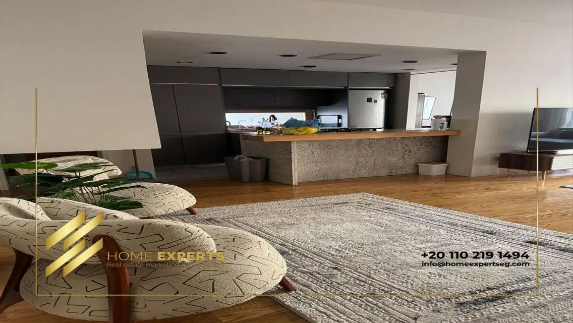 First Use furnished apartment for rent in Eastown