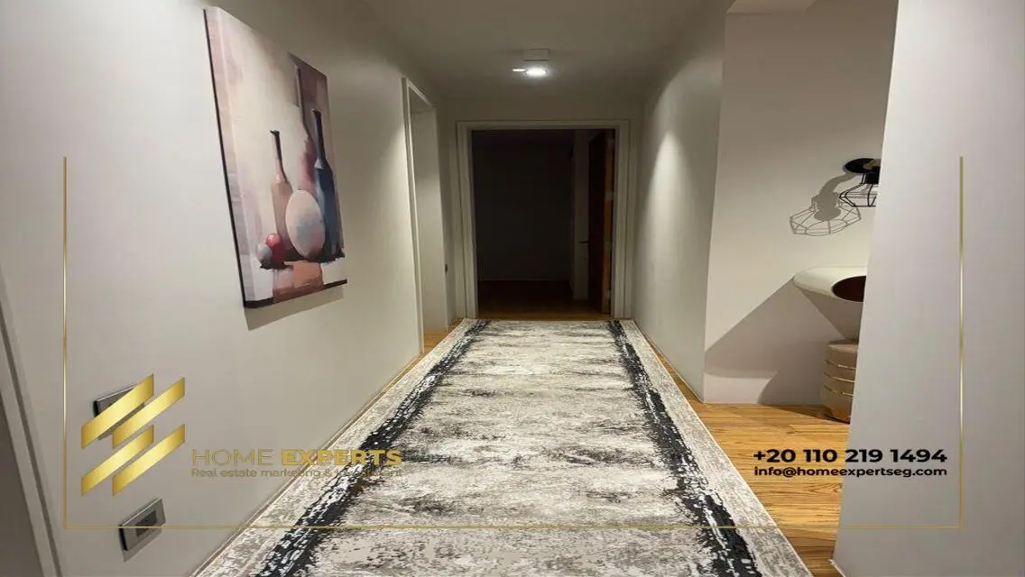 First Use furnished apartment for rent in Eastown