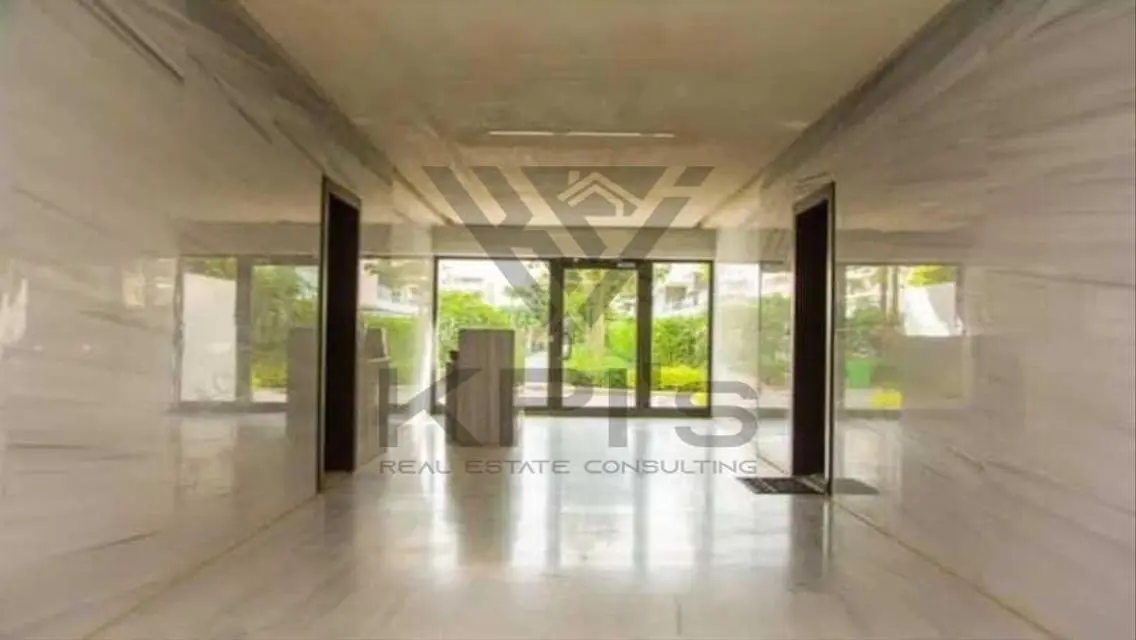 Resale APT 181M UNDER MARKET PRICE -Prime Location