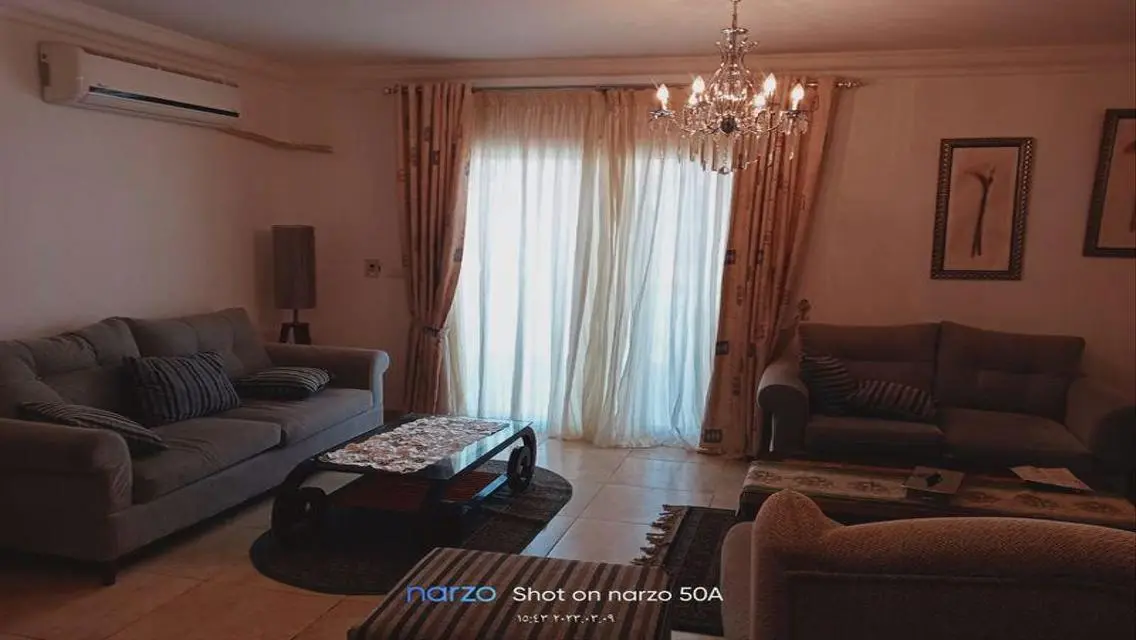 شقه مميزه للايجار المفروش بمدينتي في B12