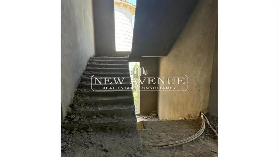 Under Market Price Villa With Very Prime Location