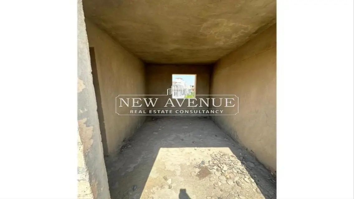 Under Market Price Villa With Very Prime Location