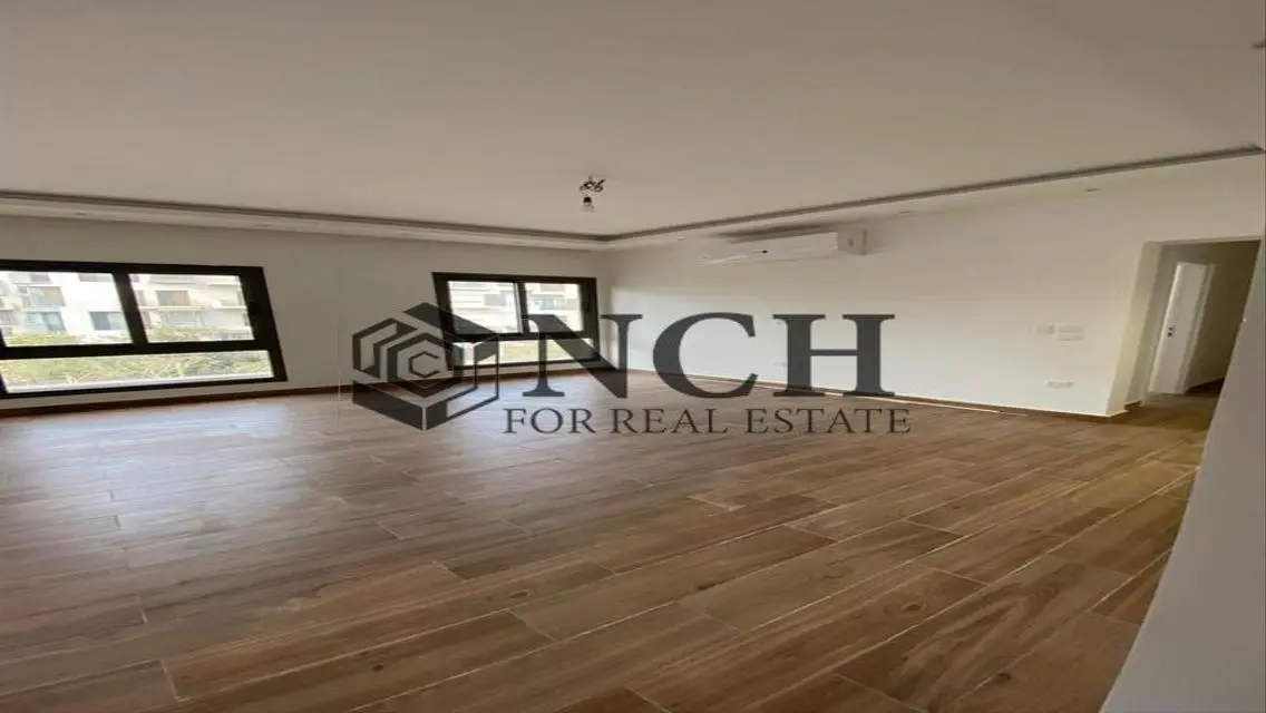 LUXURIOUS APT 195M FOR RENT, KITCHEN AND ACS .
