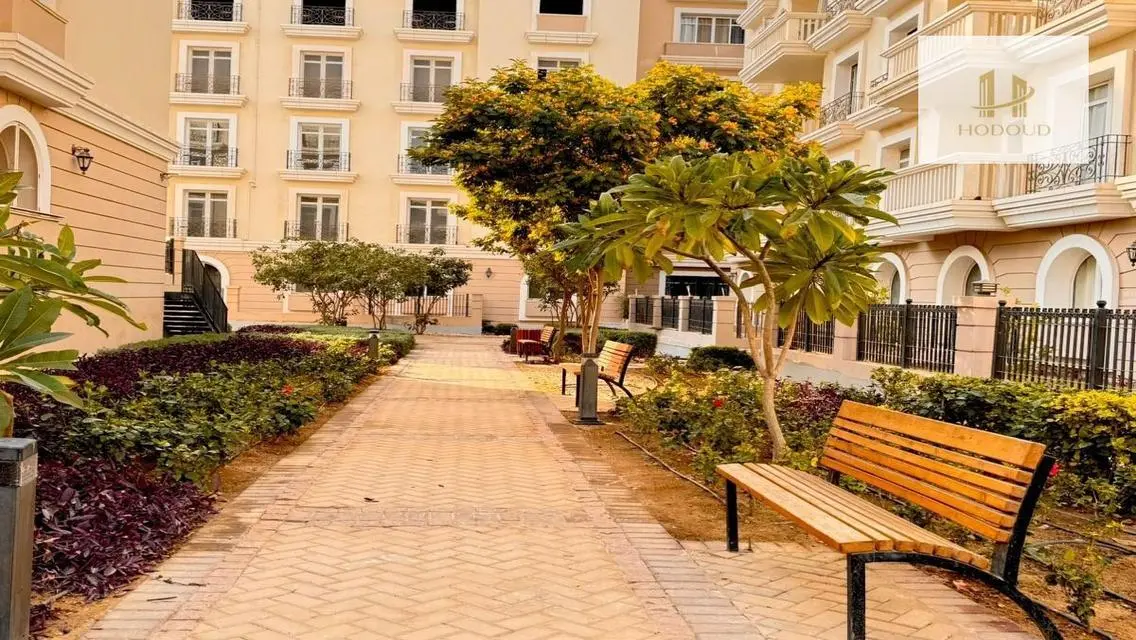 Luxury Apartment 155 Sqm with Private Garden and Security Guard