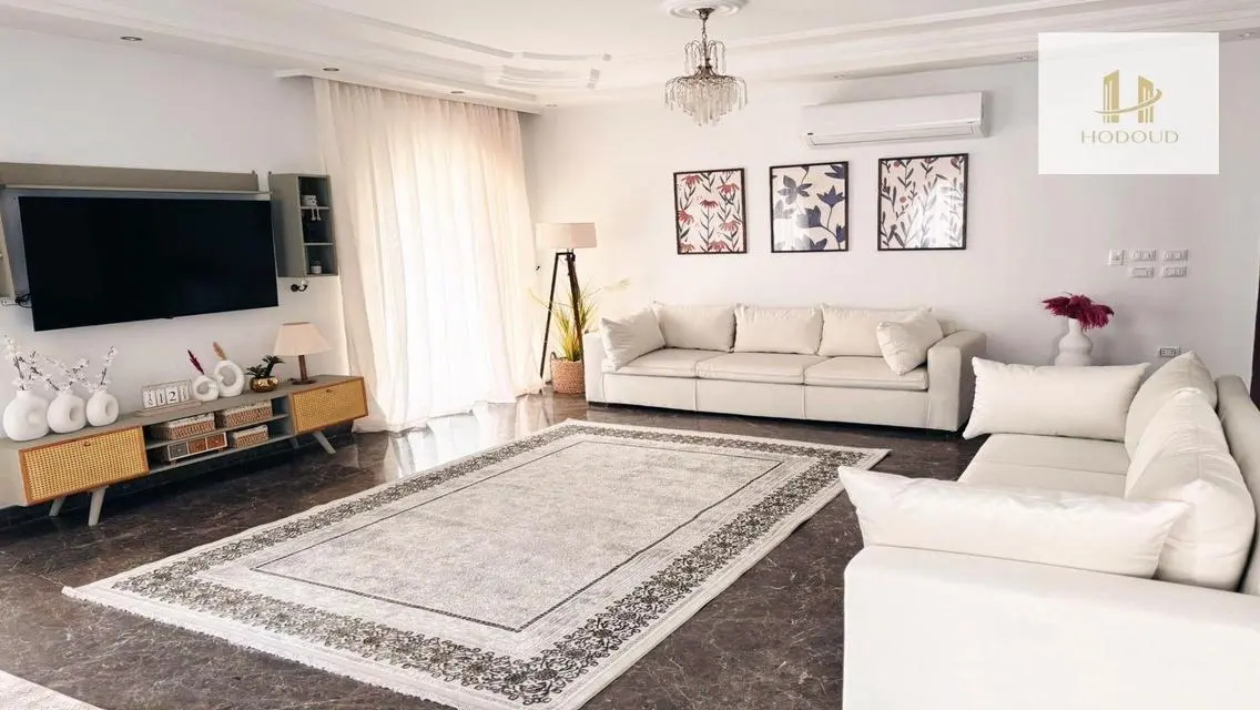 Luxury Apartment 155 Sqm with Private Garden and Security Guard