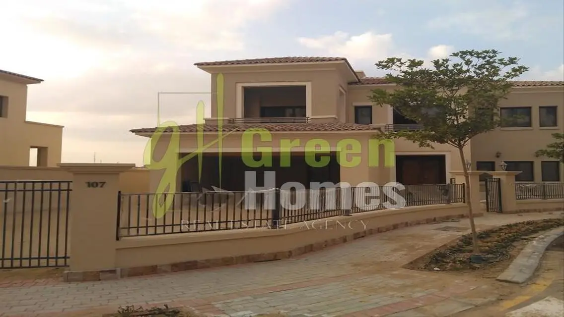 Exceptional Green Home with 4 Bedrooms for Sale