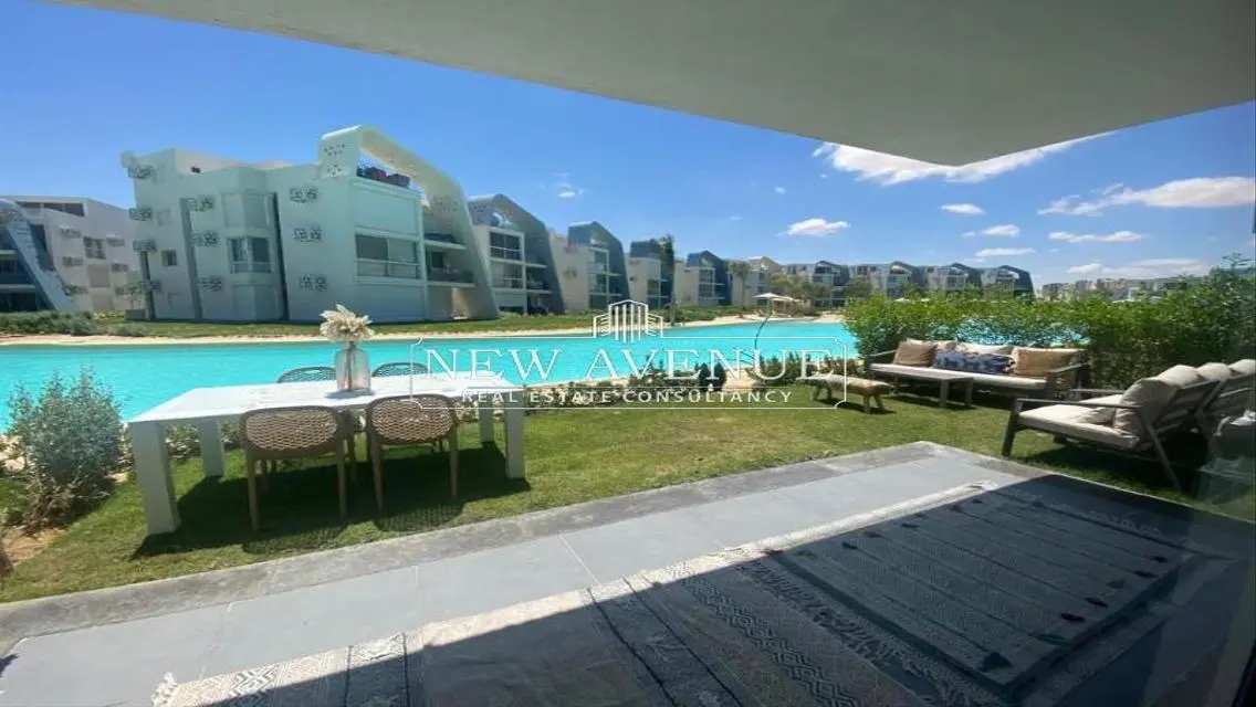 Twin chalet ground Fully Finished directly on lagoon