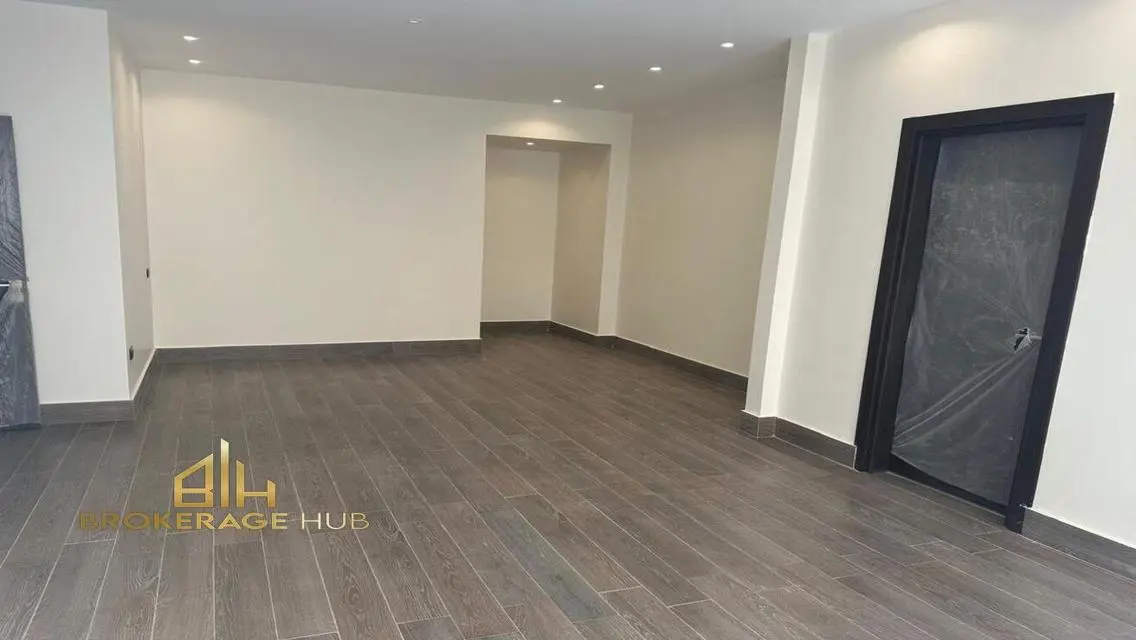Apartment with Private pool and garden for rent