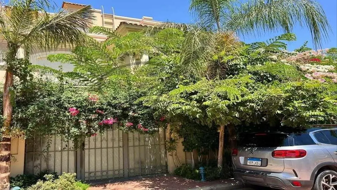Independent villa for sale, immediate receipt, in