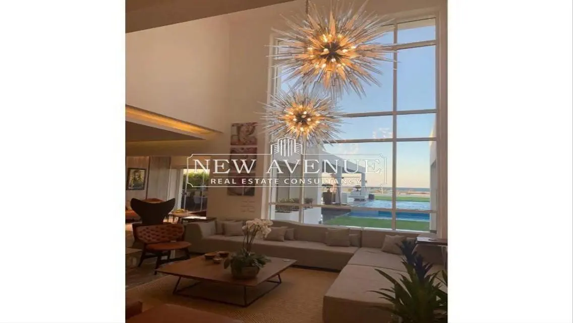 First Row Luxurious Villa in Hacienda White