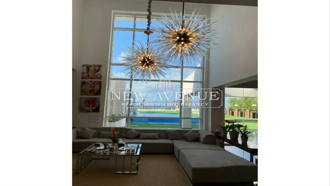 First Row Luxurious Villa in Hacienda White
