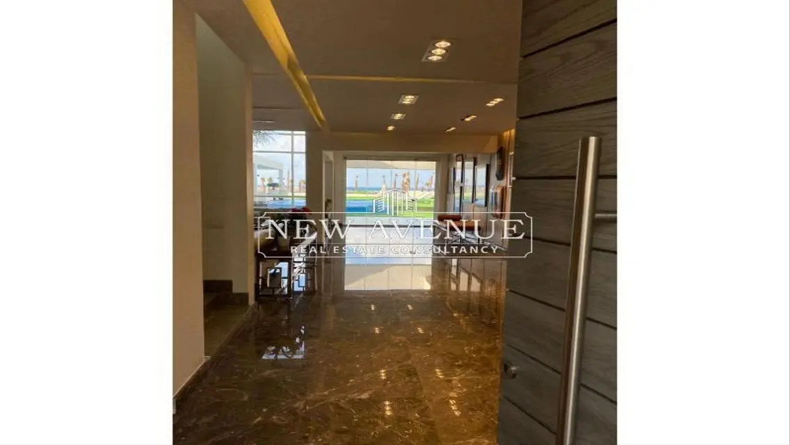 First Row Luxurious Villa in Hacienda White