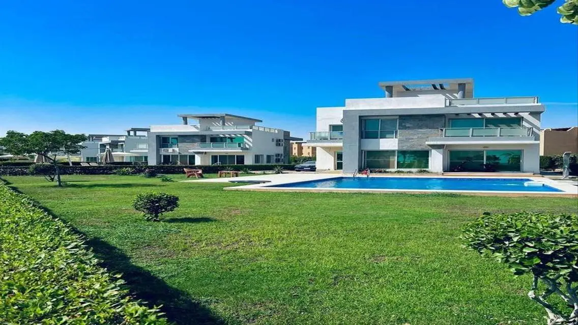 Sea view chalet , Fully finished, air conditioners