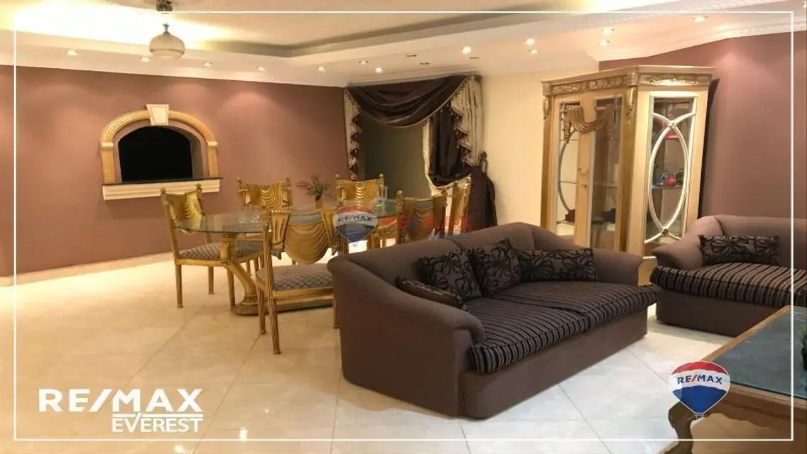 شقة مفروشة فاخر بفيو مميز في منتجع الجومان 2- زايد