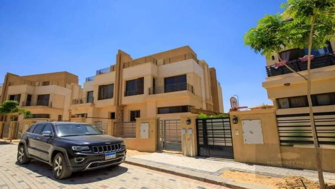 فاملى هاوس240م+جاردن 240م بالشيخ زايد استلام فورى