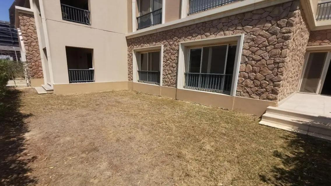 ground floor 3bd with garded resale fully finished