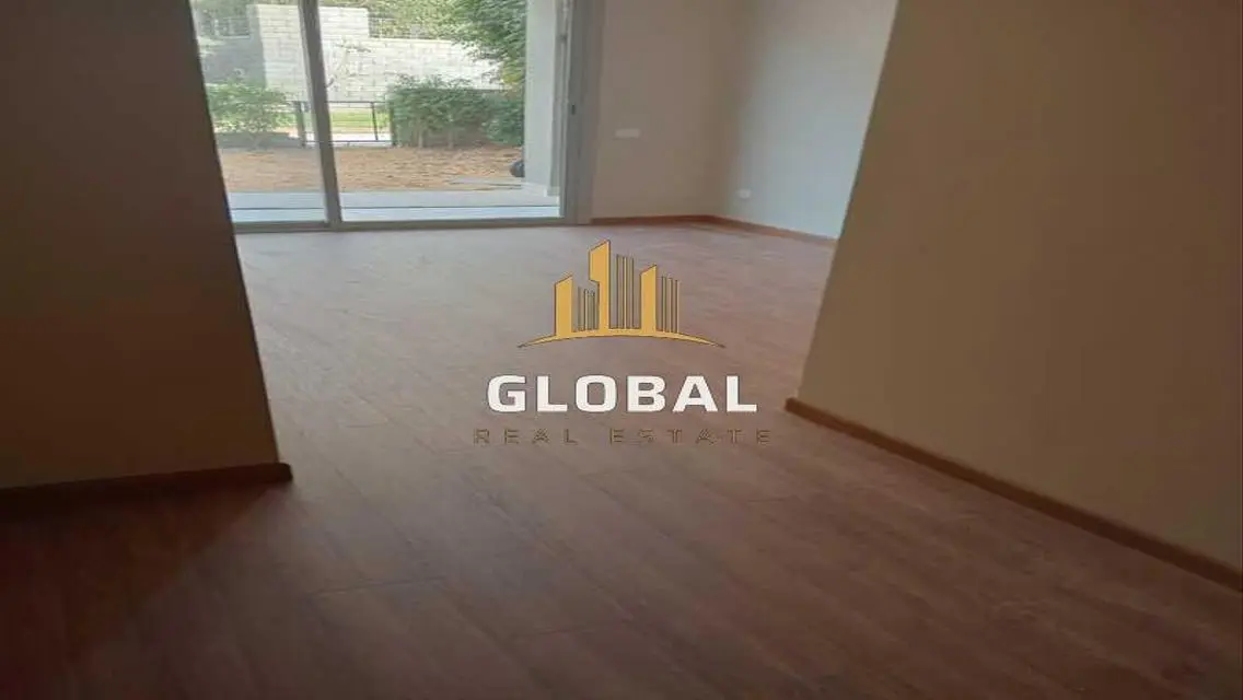 شقة بجاردن اول سكن نصف فرش 3غرف بفيلدج  جاردن