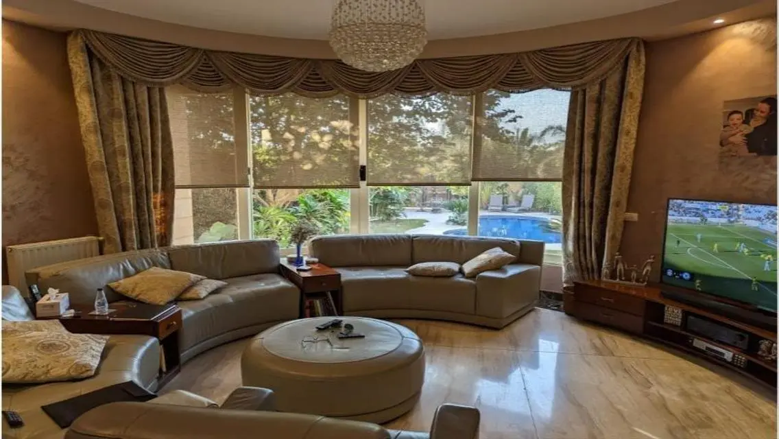 Very prime location standalone at La Rosa