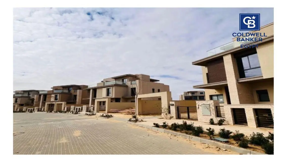 Resale Twinhouse with installments &amp; Ready to move