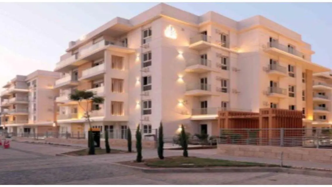 Ground apartment for sale in MV Icity October