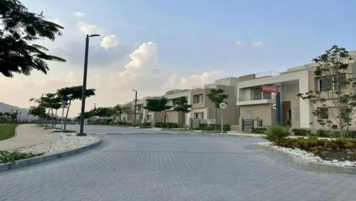 استلم فورا اقل من سعر الشركة فيلامميزة ذاكراون قسط