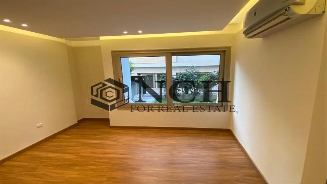 LUXURY APARTMENT WITH GARDEN FOR RENT WITH KITCHEN