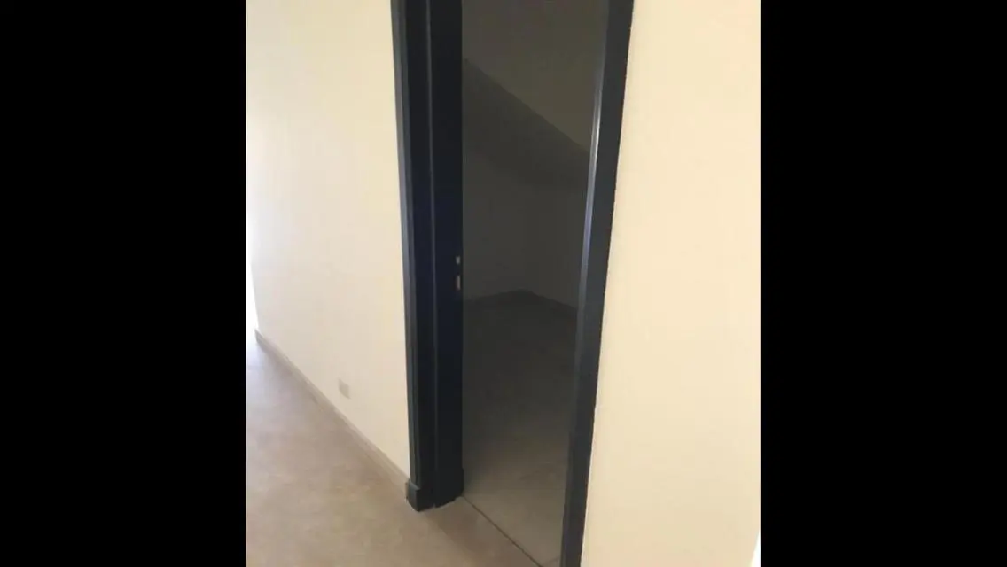 فيلا للايجار نص مفروش فى كمبوند ستون بارك