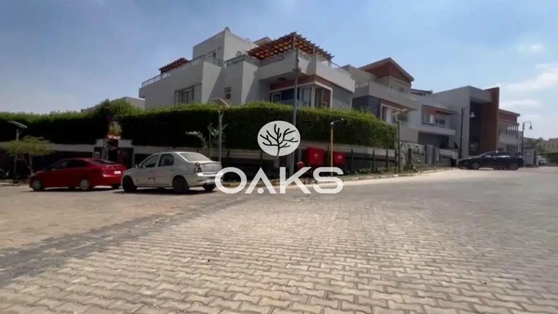 in V levels in Sheikh Zayed Villa 288m  for sale