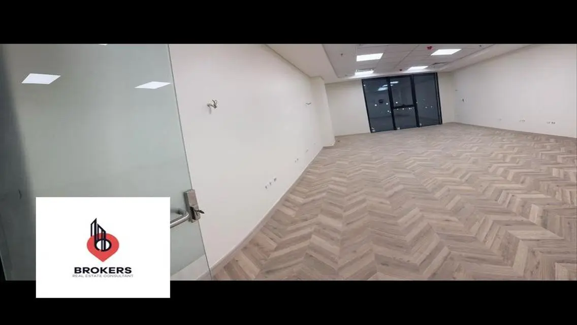 Office for rent in Hyde Park Compound