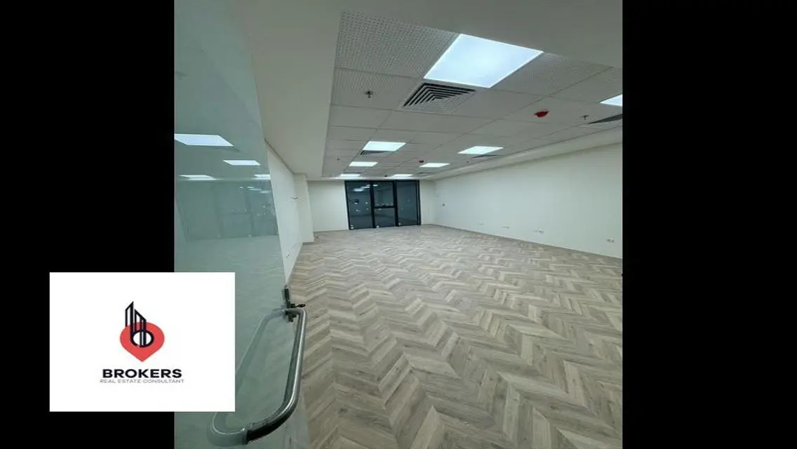 Office for rent in Hyde Park Compound