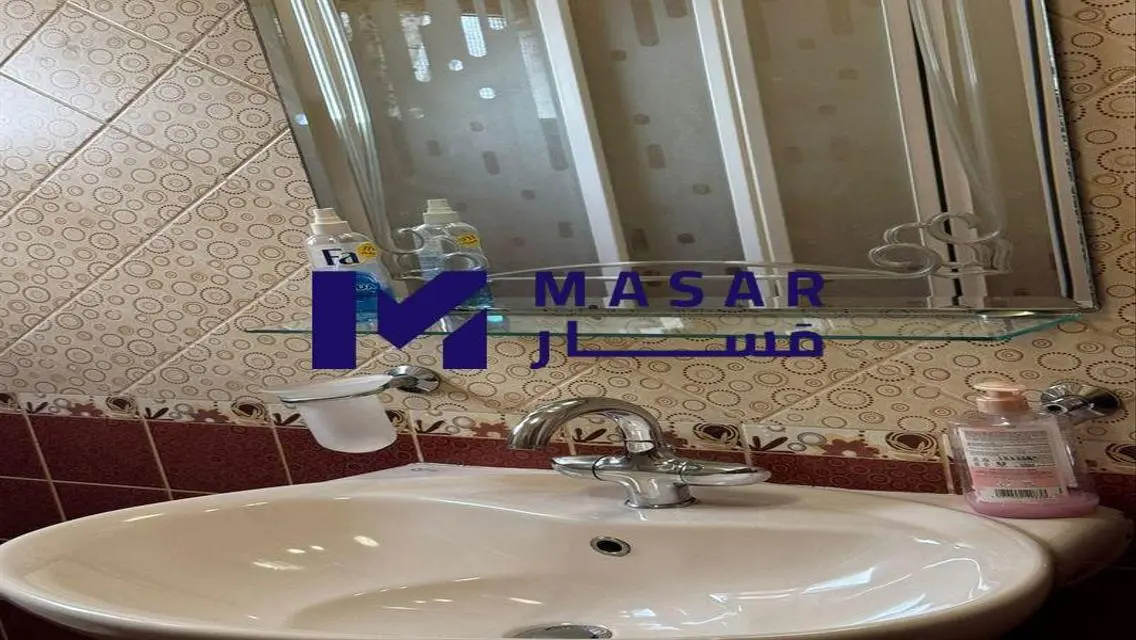 شقة رائعة للبيع في موقع متميز، جنوب الأكاديمية