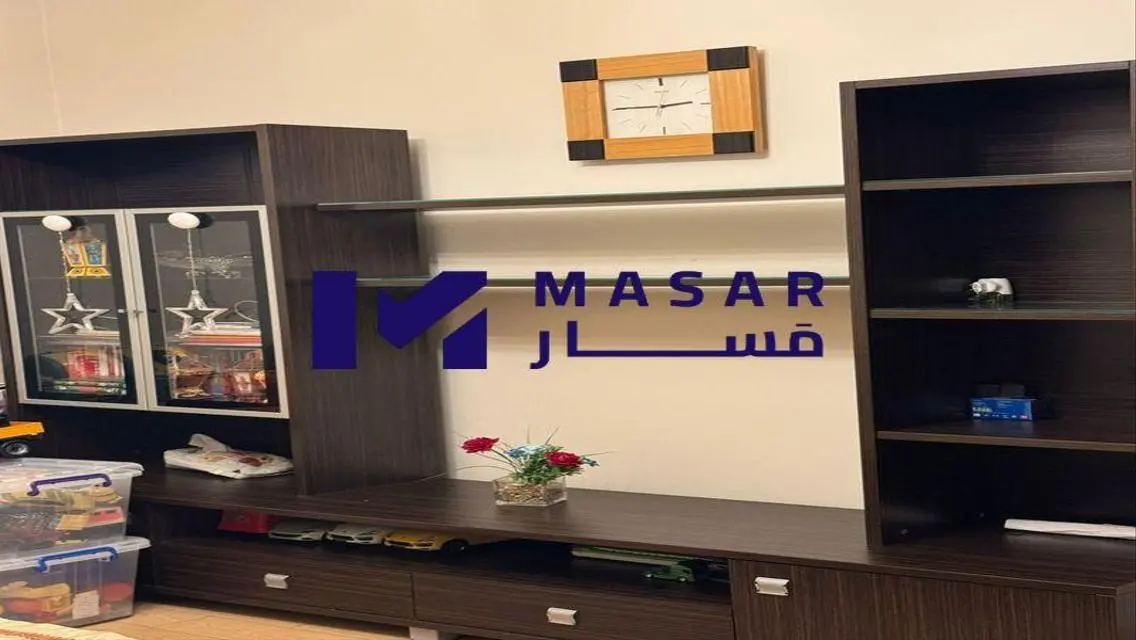 شقة رائعة للبيع في موقع متميز، جنوب الأكاديمية