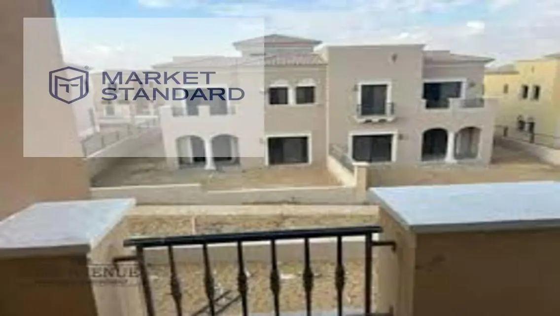 Townhouse For sale in city gate Prime location