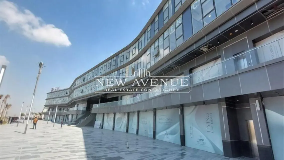 Modern Commercial Office Available in New Avenue
