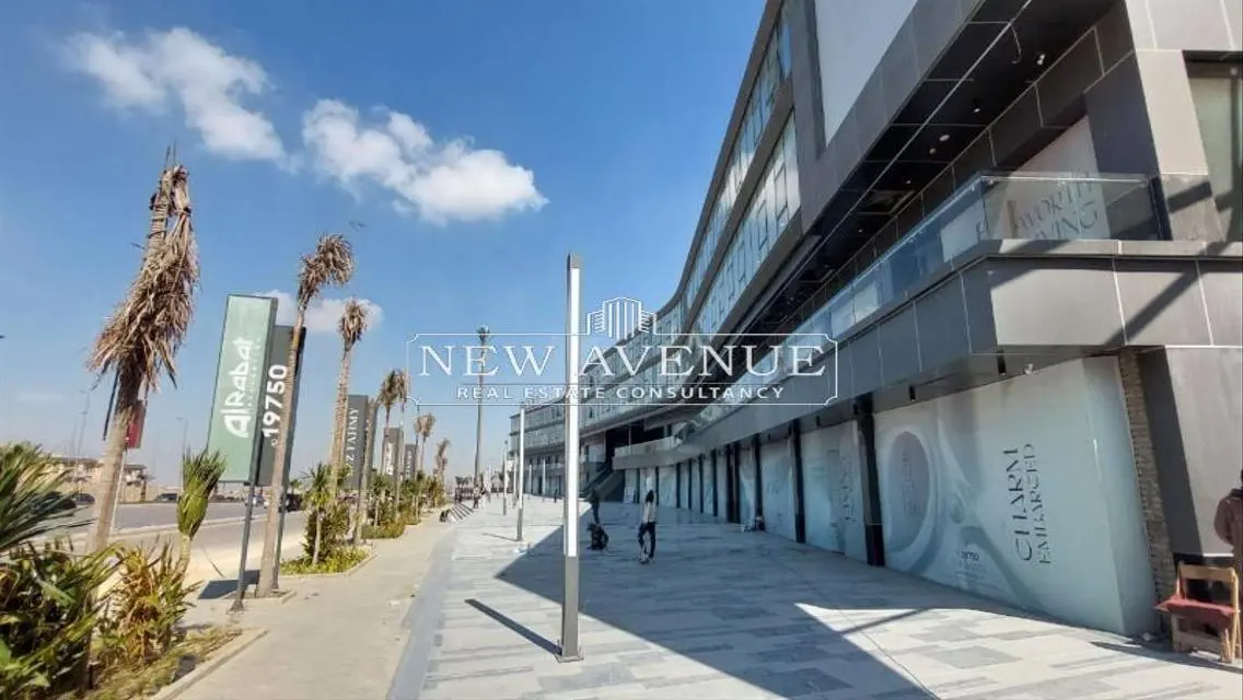 Modern Commercial Office Available in New Avenue