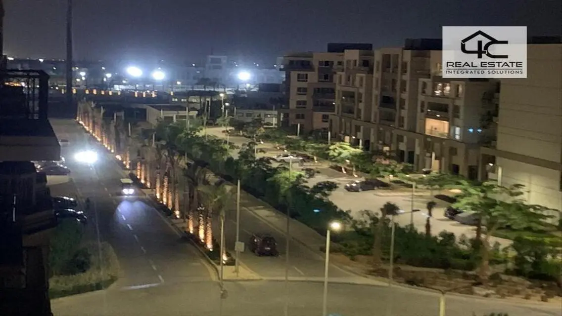 Super Lux Finished Duplex 265m for Sale Hyde Park