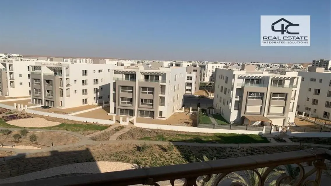 Super Lux Finished Duplex 265m for Sale Hyde Park