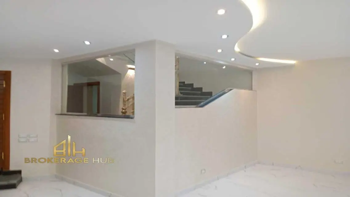 Townhouse First use with Kitchen and ACs thesquare