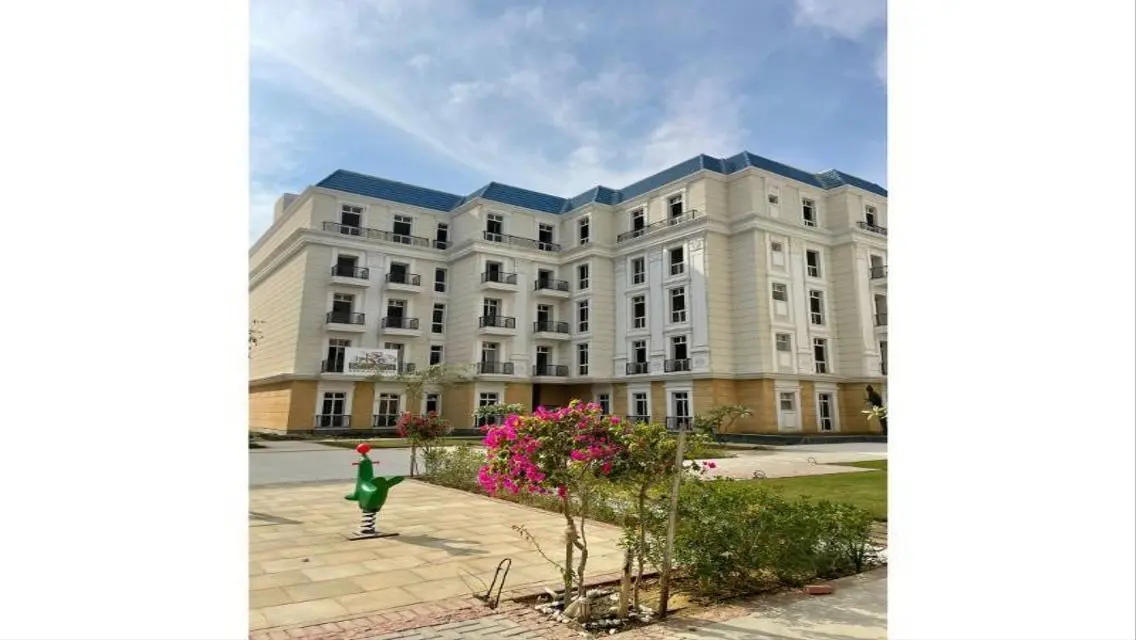 distinctive view and special price 142m 5%DP