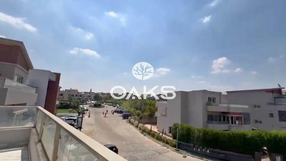 فيلا 230م للبيع بكمبوند V levels مقدم 2.400.000
