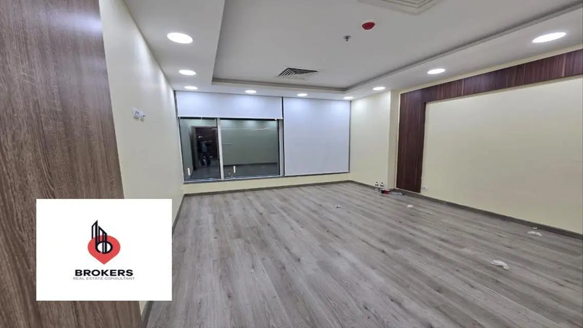 Office for rent in Trivium Square Mall, North 90th