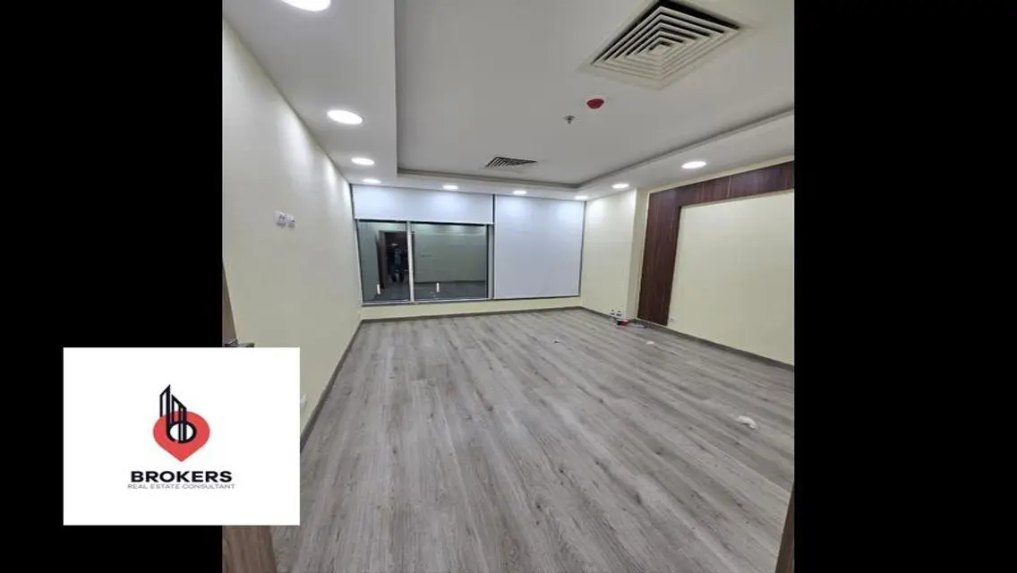 Office for rent in Trivium Square Mall, North 90th