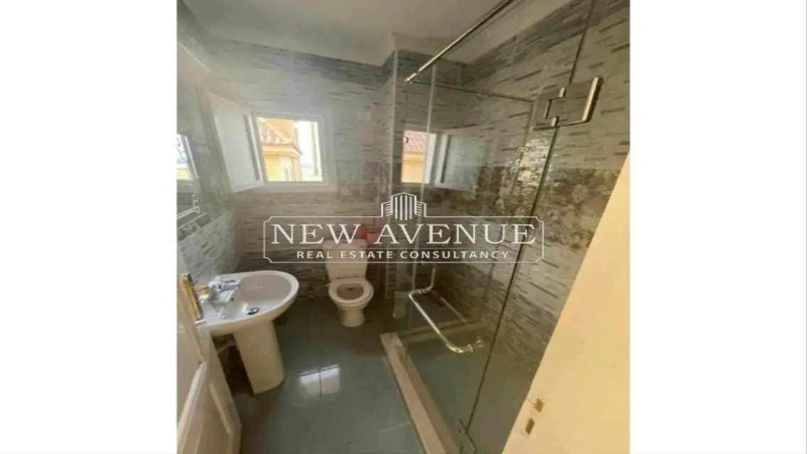 Fully Furnished Penthouse at Mountain view