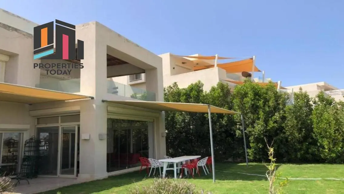 Luxurious Villa for Sale in an Upscale Area