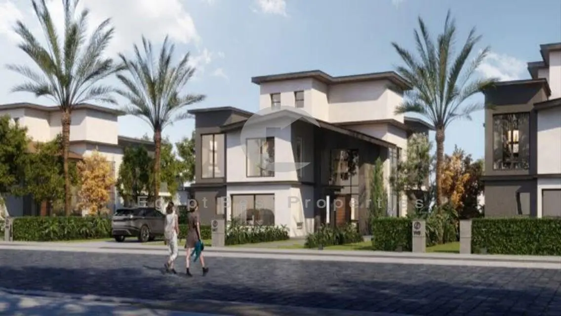 VILLA \NEW CAIRO READY TO MOVE 15% DP OVER 6 YEARS
