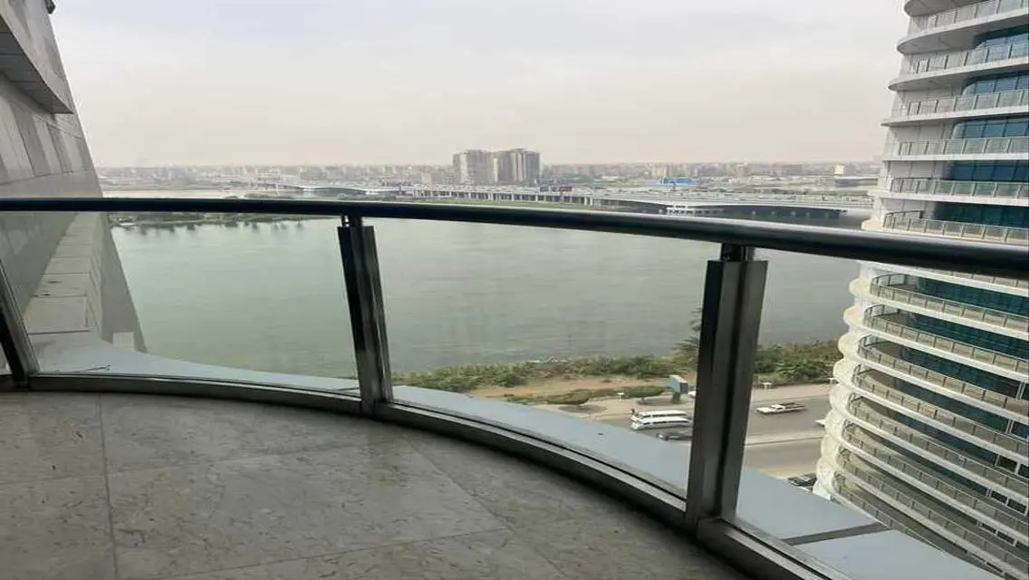 استلم فوري جناح فندقي  بإطلالة خيالية على النيل