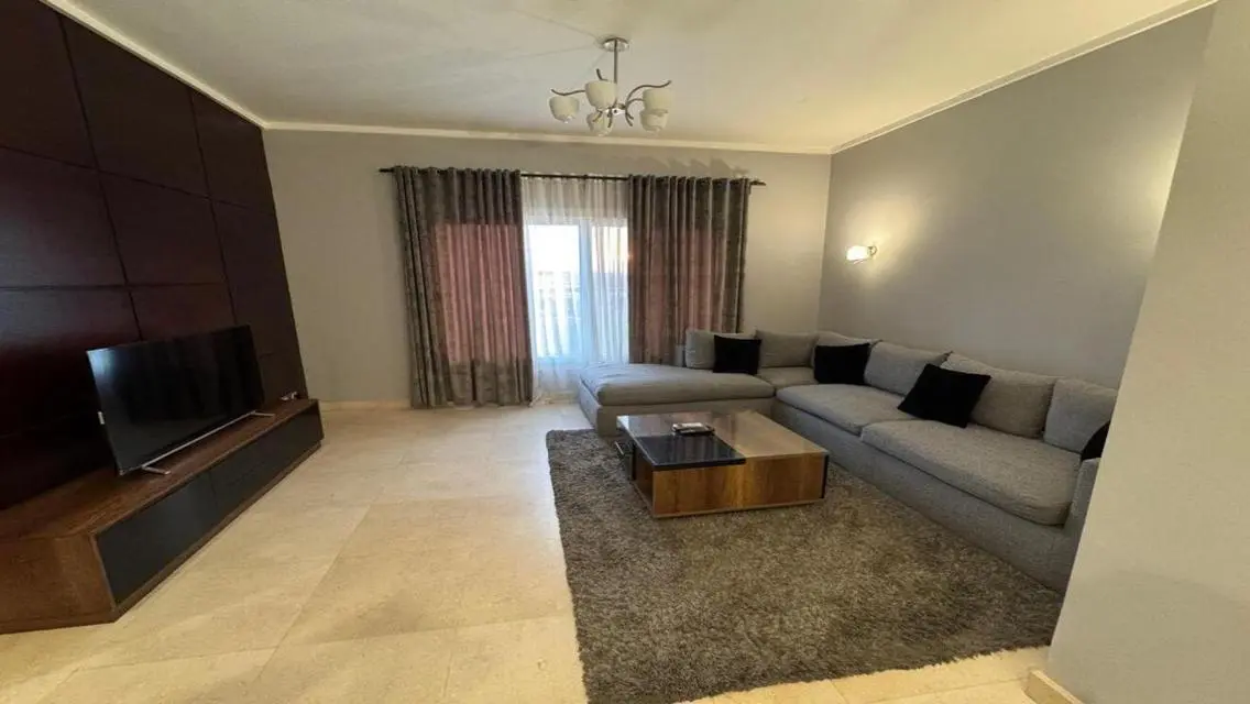 Prime Location - Studio Hotel 88m - The Village