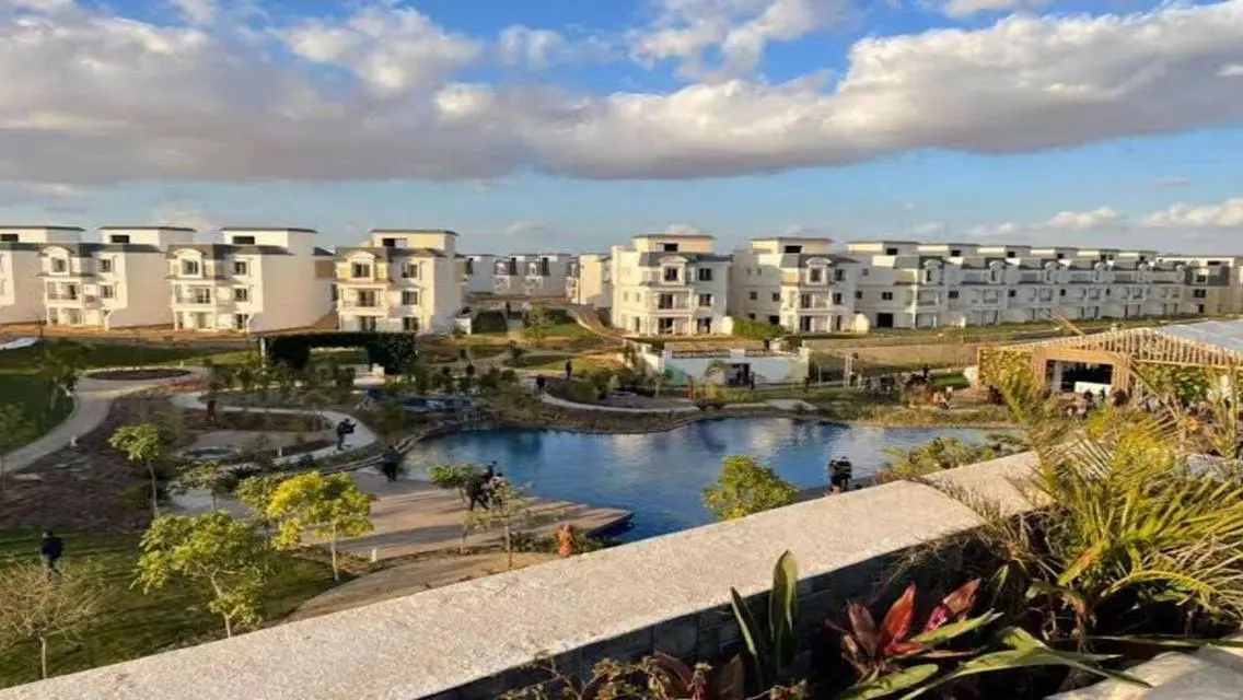 Townhouse for sale in Mountain View Chill Out Park